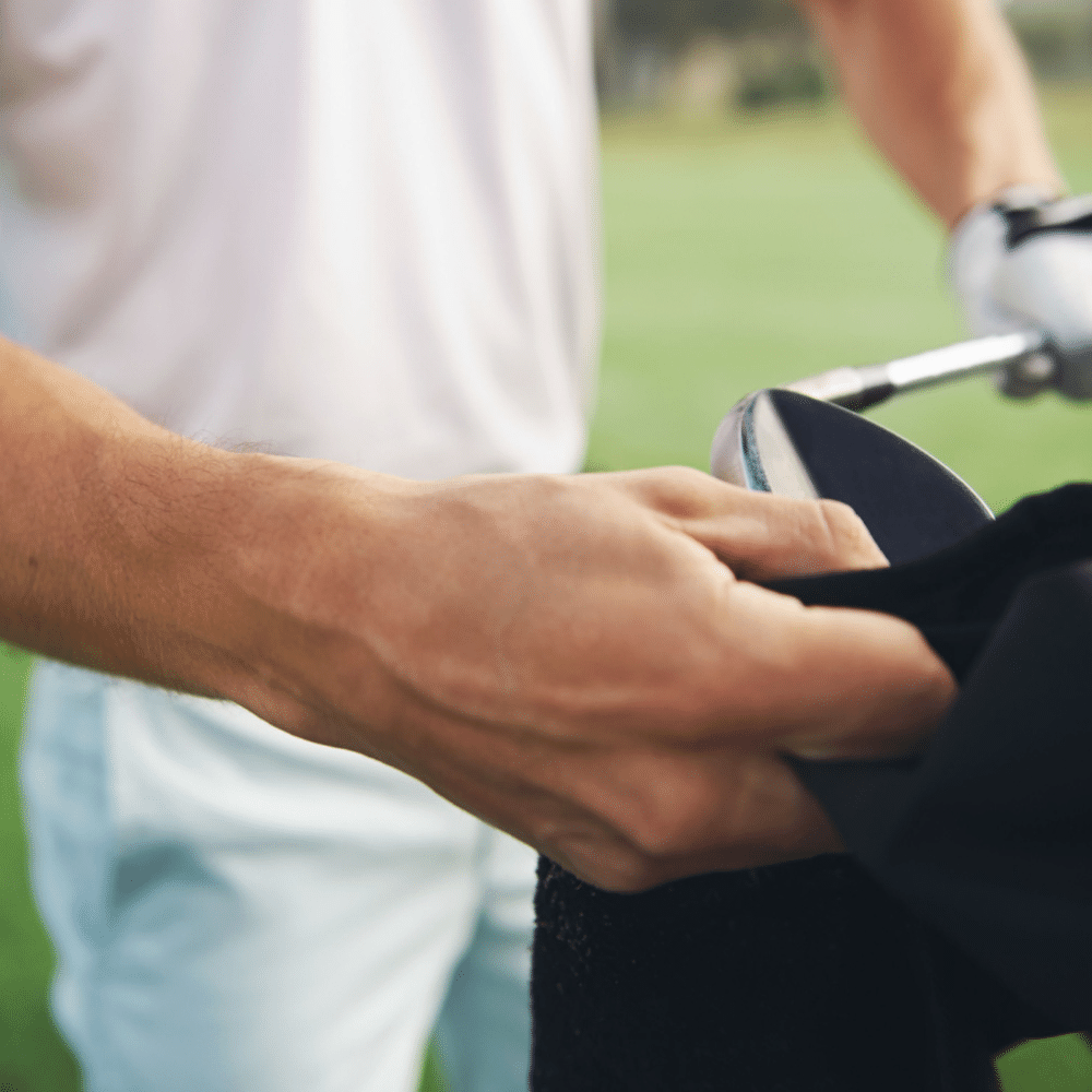 The Perfect Magnetic Golf Towel - It's In Reach In A Snap!